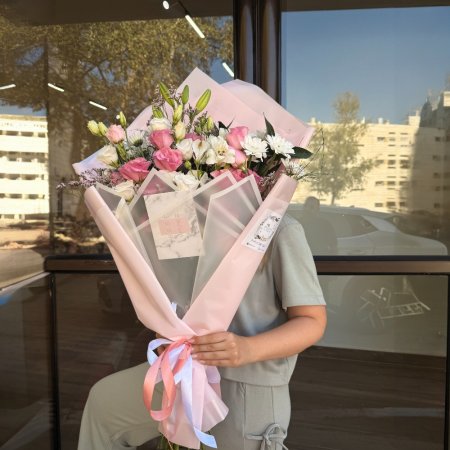 זר מיתר ורוד