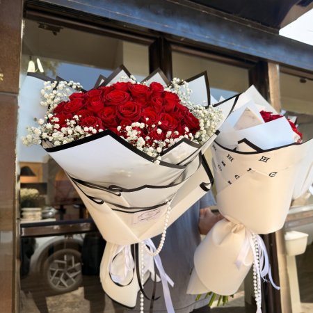 זר מלכת הלבבות בשילוב גבסנית